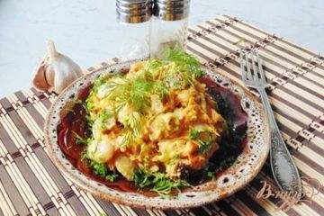 фото рецепта Салат с фасолью и сухариками