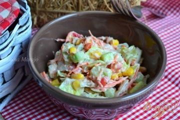 фото рецепта Овощной салат с рыбными консервами