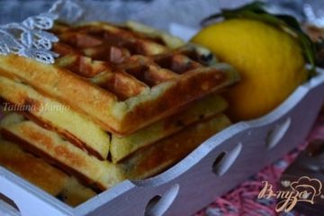 фото рецепта Вафли с лимонным курдом и шоколадными каплями