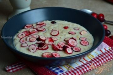 фото рецепта Овсяная каша с медом и клюквой