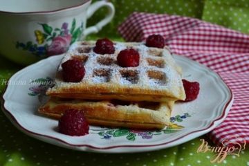 фото рецепта Вафли с овсом и малиной