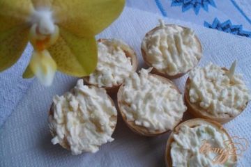 фото рецепта Тарталетки с сыром и чесноком