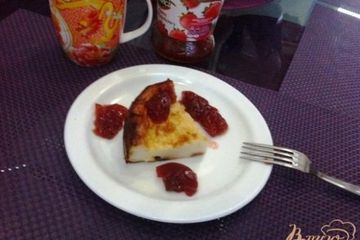 фото рецепта Пудинг творожный с изюмом