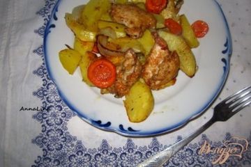 фото рецепта Запеченный картофель с курицей со специями