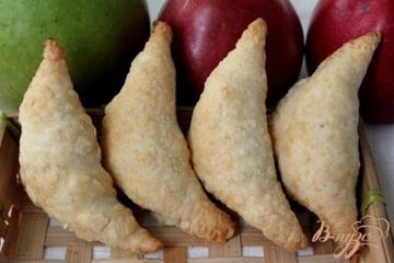 фото рецепта Слойки с яблоком и корицей