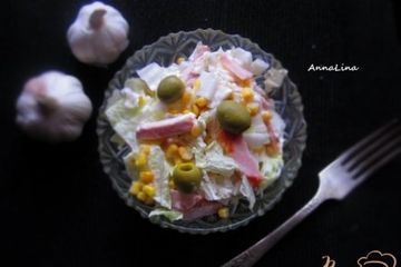 фото рецепта Салат с кукурузой и балыком