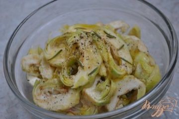 фото рецепта Салат из свежих артишоков