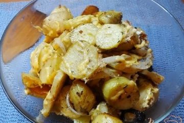 фото рецепта Острый картофель с тимьяном под сыром