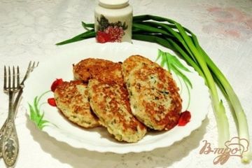 фото рецепта Рыбные котлеты с отварным рисом и сыром