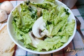 фото рецепта Салат куриный с сырыми шампиньонами