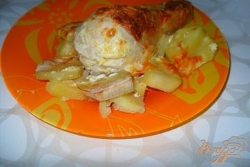 фото рецепта Куриные голени в сметане с картошкой