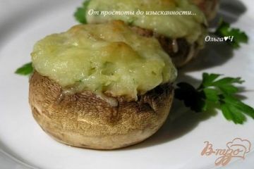 фото рецепта Фаршированные шампиньоны под сырной шапкой