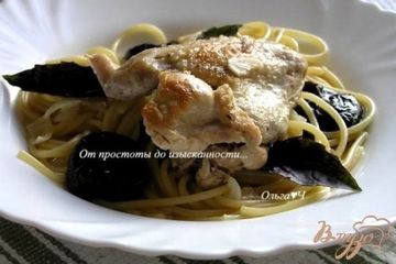 фото рецепта Курица, тушеная с черносливом