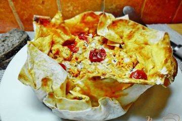 фото рецепта Открытый куриный пирог с помидорами черри