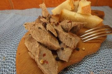 фото рецепта Мясо с шафраном и тимьяном
