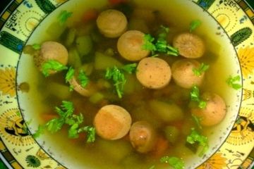 фото рецепта Суп с чечевицей и сосисками