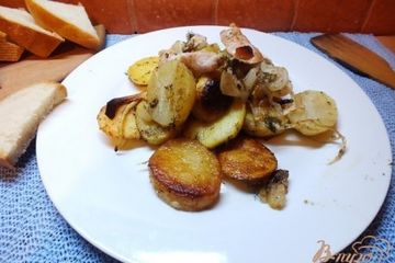фото рецепта Картофель королевский с курицей и травами