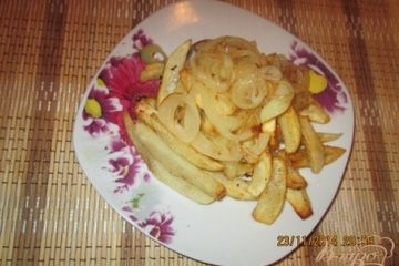фото рецепта Жареный  картофель дольками