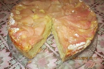 фото рецепта Шарлотка с грушами