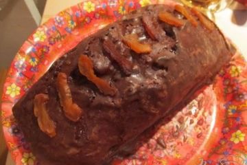 фото рецепта Шоколадный кекс с курагой