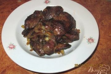 фото рецепта Жареная куриная печень с луком