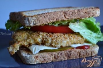 фото рецепта Сендвич с хрустящим куриным мясом