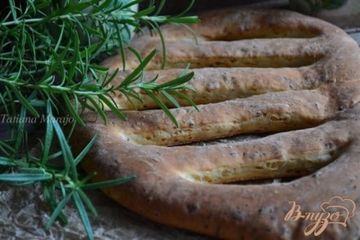 фото рецепта Фугасс с розмарином и сыром
