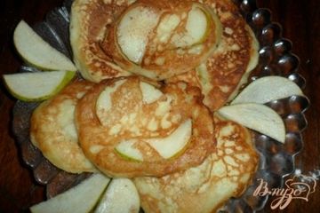 фото рецепта Оладьи с кусочками груши