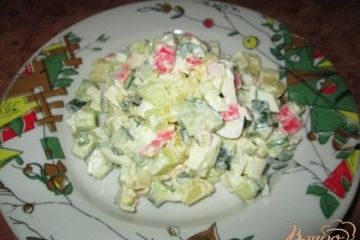 фото рецепта Салат с крабовыми палочками, картофелем и огурцом