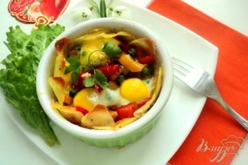 фото рецепта Картофельная корзинка с овощами и ветчиной