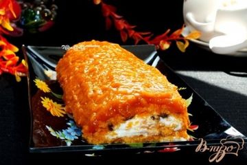 фото рецепта Морковный рулет с курагой