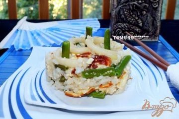 фото рецепта Рис с омлетом и кальмарами