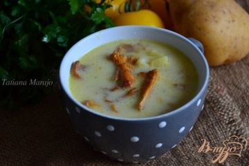 фото рецепта Сливочный суп с лисичками