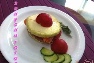 фото рецепта Закуска из кабачков и лосося