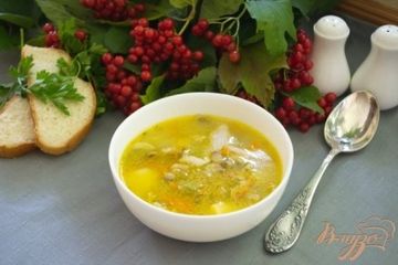 фото рецепта Густой рассольник с курицей и грибами
