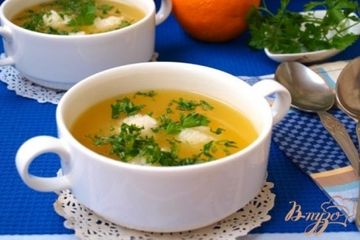 фото рецепта Апельсиновый суп с рисовыми шариками