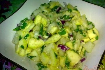 фото рецепта Салат из кабачка и огурца