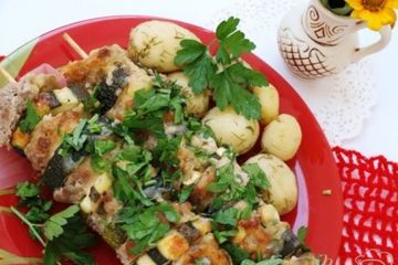 фото рецепта Кабачковые шашлычки с мясным фаршем
