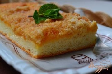 фото рецепта Сдобный пирог с вареньем из дыни