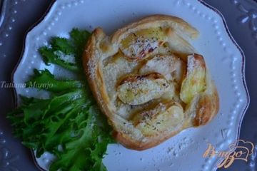 фото рецепта Слойки с грушей и сыром