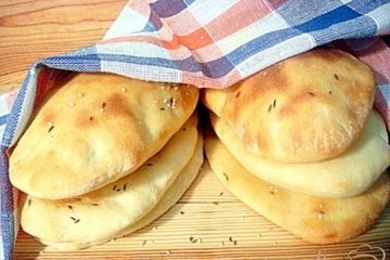 фото рецепта Индийские хлебные лепёшки наан