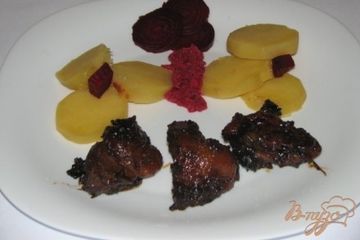 фото рецепта Мясо с курагой и черносливом