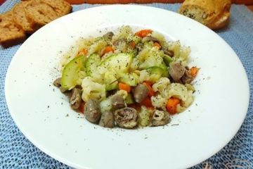 фото рецепта Салат с куриными сердечками