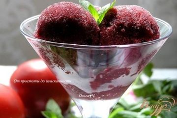 фото рецепта Томатное сорбе с черной смородиной и мятным сиропом