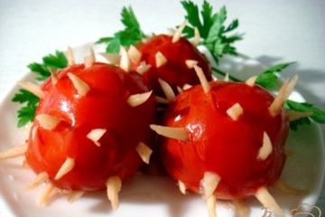 фото рецепта Помидоры маринованные с чесноком