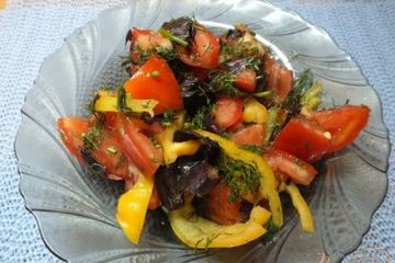фото рецепта Салат с японским ореховым соусом