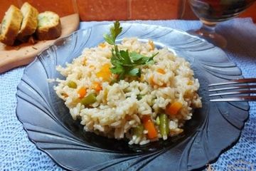 фото рецепта Неочищенный рис со спаржевой фасолью и морковью