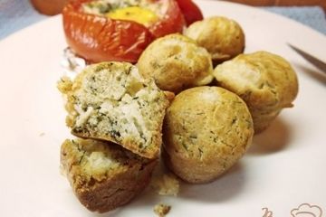 фото рецепта Маффины закусочные с сулугуни и укропом