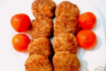фото рецепта Биточки с овощами и рисом