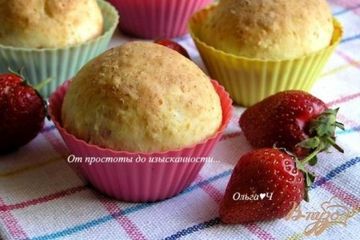 фото рецепта Творожные булочки с клубникой